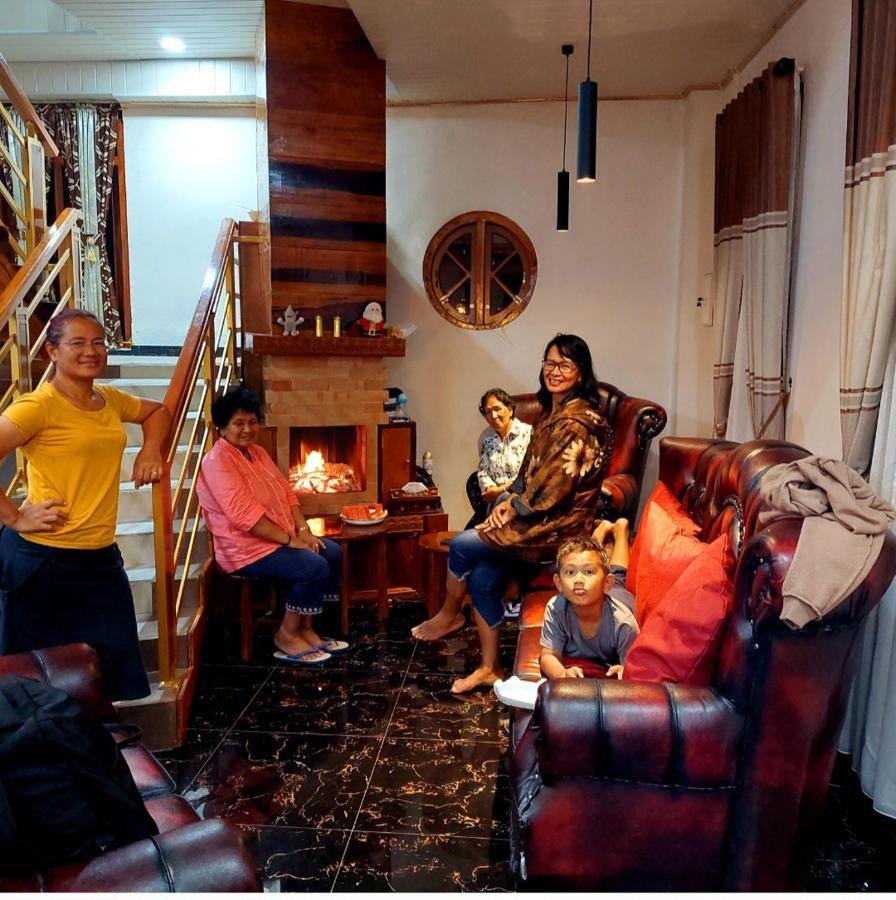 Kopa Hilltop - Family Guest Home ルテン エクステリア 写真