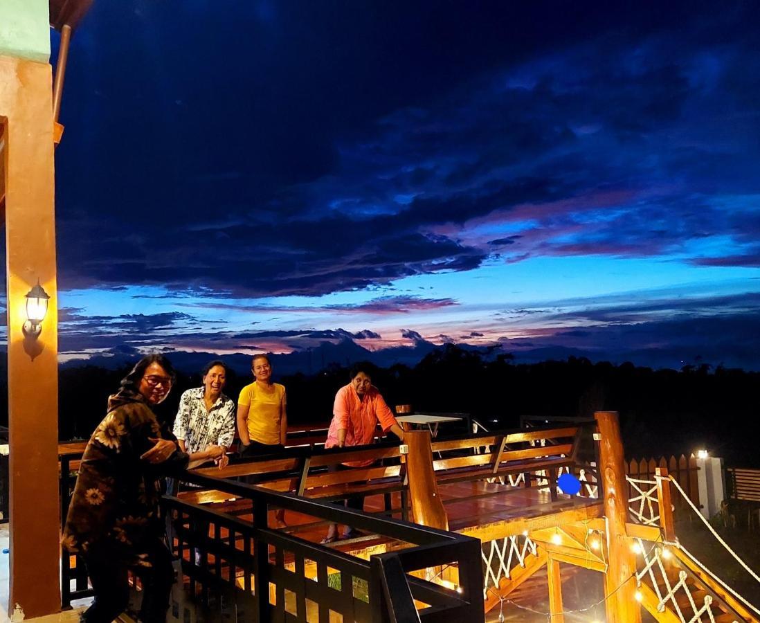 Kopa Hilltop - Family Guest Home ルテン エクステリア 写真
